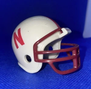Casco profesional de bolsillo Riddell de fútbol americano universitario Nebraska Cornhuskers 2" NCAA - Imagen 1 de 16