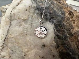 Clogau walisisches Silber & 9 kt Rotgold Schneeflocke Medaillon weiß 22" Sterling 925 - Bild 1 von 16