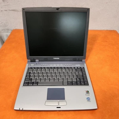 VINTAGE TOSHIBA SATELLITE 30CDT LAPTOP NOTEBOOK PC COMPUTER FOR PARTS OR REPAIR - Image 1 of 4