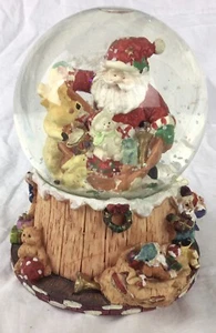 Santa Claus snow globe - Picture 1 of 1