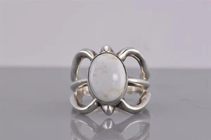 Native American Sterling Silver White Howlite Looped Open Band Ring 925 Sz: 8.5 - Picture 1 of 8