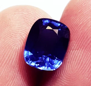 Zertifizierter unbehandelter unbeheizter natürlicher Tansanit 3,95 ct lose Edelsteinkissen - Bild 1 von 6