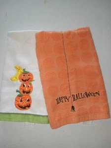 2 Halloween Decor Hand Towels Embroidered Pumpkin, spider,  Orange and White  - Picture 1 of 8
