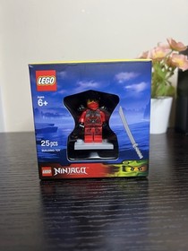 LEGO / TARGET 5004077 Minifigure Cube  Ninjago KAI stone armor, DC Lightning Lad