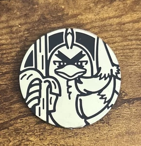 Farfetch’d Gold Foil Pokémon Coin For Playing TCG Trading Card Game - Picture 1 of 2