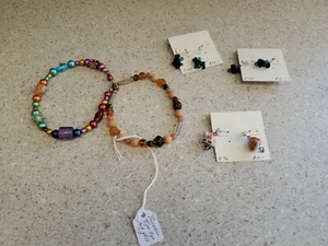 Lot Porcelain Jewelry Earrings Dog bracelets - Bild 1 von 7