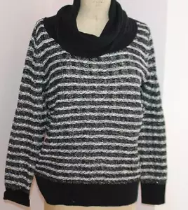 DANA BUCHMAN SIZE SMALL WOMENS COW KNECK KNIT SWEATER - Picture 1 of 6