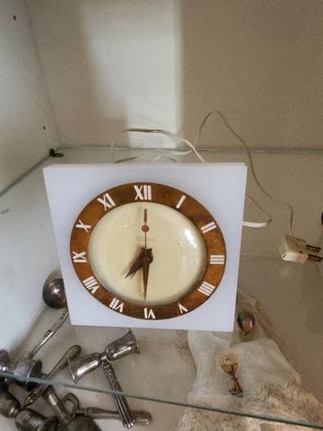 Vintage 40s Telechron Electric Clock, Model 7H57 Marble Clock, Works! Cover