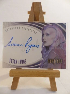 Farscape Through the Wormhole Autograph card A58 Susan Lyons as Sierjna - Image 1 of 3