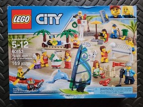 LEGO City 60153 People Pack Fun at the Beach, New & Sealed.  *Minor Damaged Box*