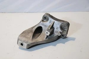 MASERATI GHIBLI M157 3.0 DIESEL ENGINE MOUNT BRACKET LEFT SIDE 670004866 - Picture 1 of 6