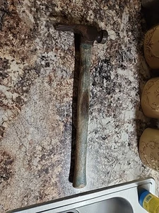 Vintage Vaughn 19 Oz Deck Siding Claw Hammer USA Made Good Condition 66A - Picture 1 of 7