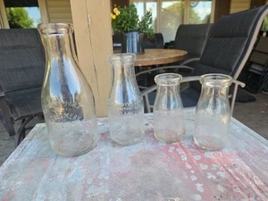 4 botellas de leche en relieve de colección Duluth, MN CITY CREAMERY Co. cuartos de galón, pinta 2 1/2 pintas - Imagen 1 de 13