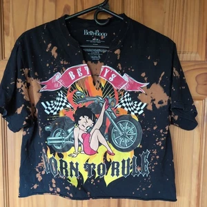 Betty Boop Born to Rule Bleach Splatter Distressed kurzes T-Shirt Damen Medium - Bild 1 von 7