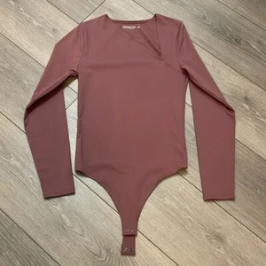 Abercrombie & Fitch Women's Soft A&F Long Sleeve V Neck Neutral Bodysuit Size S - Picture 1 of 8