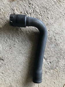 Kühlerschlauch Kühlwasser Schlauch Vorlauf AUDI VW ORIGINAL - Bild 1 von 2