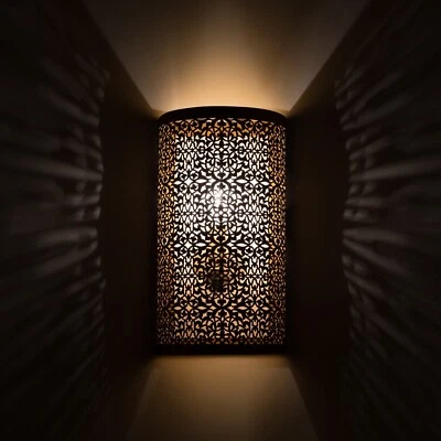 Lujosa lámpara de pared marroquí, lámpara de pared antigua de latón Foto 1 de 4