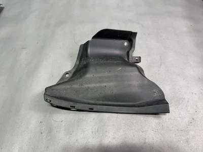 2012 Lexus CT200H forro traseiro esquerdo protetor contra respingos fabricante de equipamento original 52592-76010 - Imagem 1 de 4