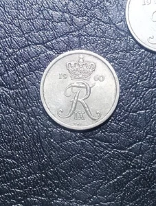 1960 Denmark 10 Ore Coin - Picture 1 of 8