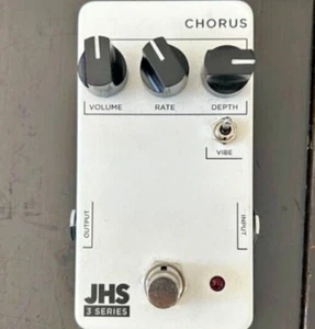 JHS 3 Series Chorus Modulation Guitar Effects Pedal - Picture 1 of 1