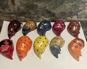 Hand Carved and Painted African Lying Soapstone Cat (4 inch) - Picture 1 of 32