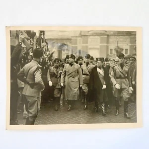 Foto in b/n il Duce a Roma con la seconda leva fascista - Picture 1 of 2