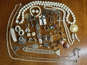 Vintage Modern Gold/Silver Tone Pearl Jewelry Necklace, Rings, Bracelet,Earring - Picture 1 of 17