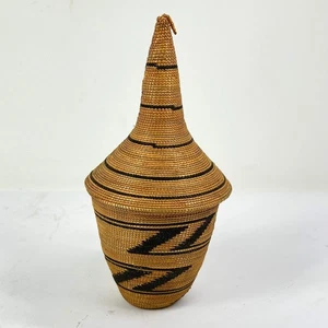 Cestino con coperchio Tutsi Ruanda - Foto 1 di 5