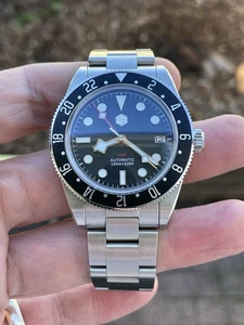 SAN MARTIN GMT Automatic Stainless Steel 39mm 10ATM Men's Watch - Picture 1 of 7