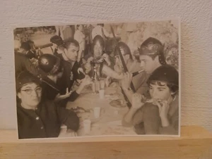 Costume Dinner Restaurant Bear Bunker Cave Lead Hole Grass '60 - Picture 1 of 2