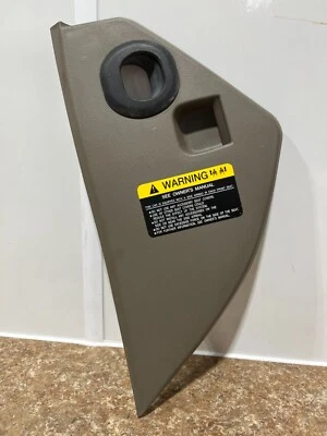 Hyundai Tucson 2006 tablero del lado izquierdo del conductor tapa final Foto 1 de 2