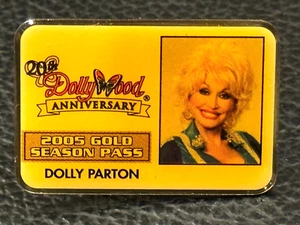 DollyWood Theme Park 2005 GOLD SEASON PASS 20th Anniversary Souvenir Trading Pin - Picture 1 of 2