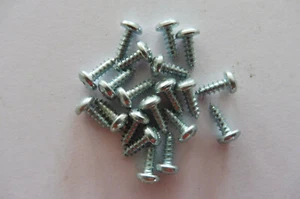 20 Stk. 2,2 x 9,5 mm Rundkopf-Schneidschraube/Blechschraube mit Kreuzschlitz - Bild 1 von 4