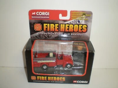 CORGI CS90046 FIRE HEROES 1953 MACK B OPEN PUMPER (PHILADELPHIA.) - Image 1 of 3