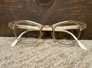 Vtg S/C Tan-Silver Cat Eye Aluminum Glasses w/Two Tone Metal Design 4 1/4-5 1/2 - Picture 1 of 8