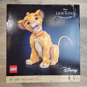 Lego 43247 Disney Young Simba Der König der Löwen 1445 Teile - NEU, geöffneter Karton. - Bild 1 von 5