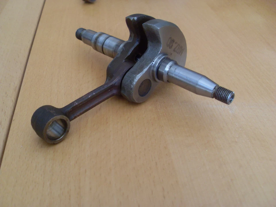 Kurbelwelle Dolmar 109 110 111 115 bis 10/1993 (020120010) - Bild 1 von 1