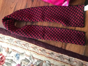 NEW Strasburg Black & Red Scarf in Girls One Size - Picture 1 of 1