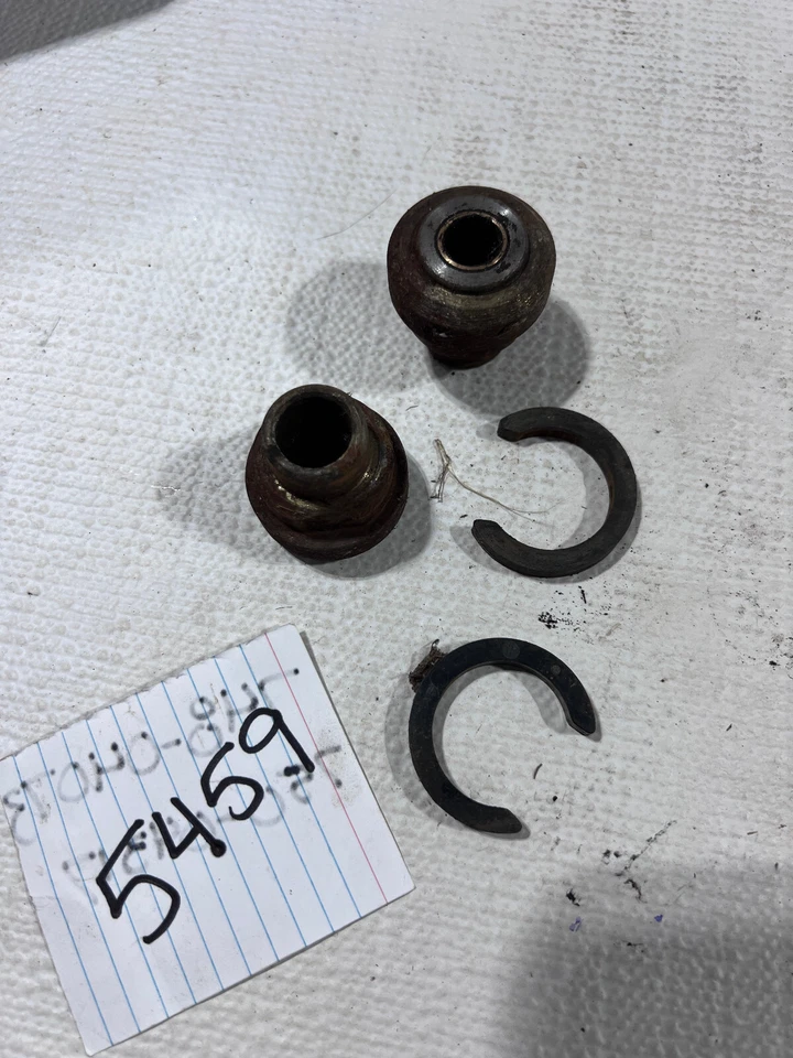 Juego de bujes de soporte MTD 748-04073C Trans Cub Cadet Troy-Bilt (#5459) Foto 1 de 1