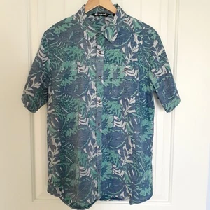 Travis Mathew Katmai Slim Fit Tropical Print SS Button-up Shirt Blue Opal Size L - Picture 1 of 7