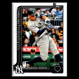 2025 Topps Update Series • #US86 Aaron Judge • New York Yankees - Picture 1 of 2