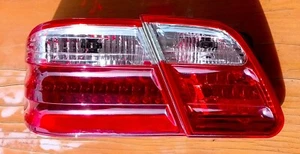 COPPIA FANALI POSTERIORI SX LED EAGLE EYES MERCEDES CLASSE E W210 95-01 - Foto 1 di 7