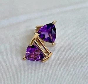 14K Yellow GOLD Trillion Cut Amethyst Gemstone Pierced Post Earrings - Picture 1 of 4