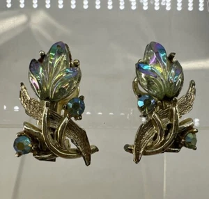 Vintage Molded Glass Floral Ab Rhinestones Clip On Earrings - Picture 1 of 5