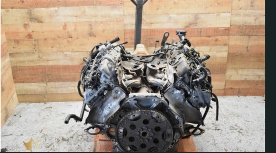 BMW 750i F01 2009-2012 4,4 L V8 N63 motor conjunto completo 112 k OEM Foto 1 de 4