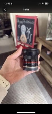 Lente ultra gran angular Samyang SY12M-E-BK 12 mm F2,0 para cámaras Sony E, negra Foto 1 de 4