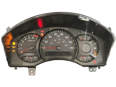 *Tablero de instrumentos velocímetro Nissan Armada/Titan 2006 110.526 millas Foto 1 de 3