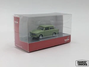 Herpa Trabant 601 berlina, verde rio n. 020763-006 1:87/HN2966 - Foto 1 di 1