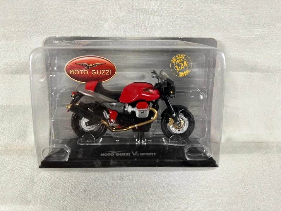 MOTO GUZZI V11 SPORT - SCALA 1/24 - STARLINE - Immagine 1 di 1