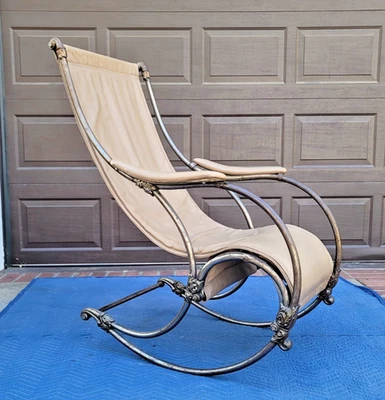 Antigua mecedora Steampunk de hierro y cuero del siglo XIX de R.H. Winfield Foto 1 de 4